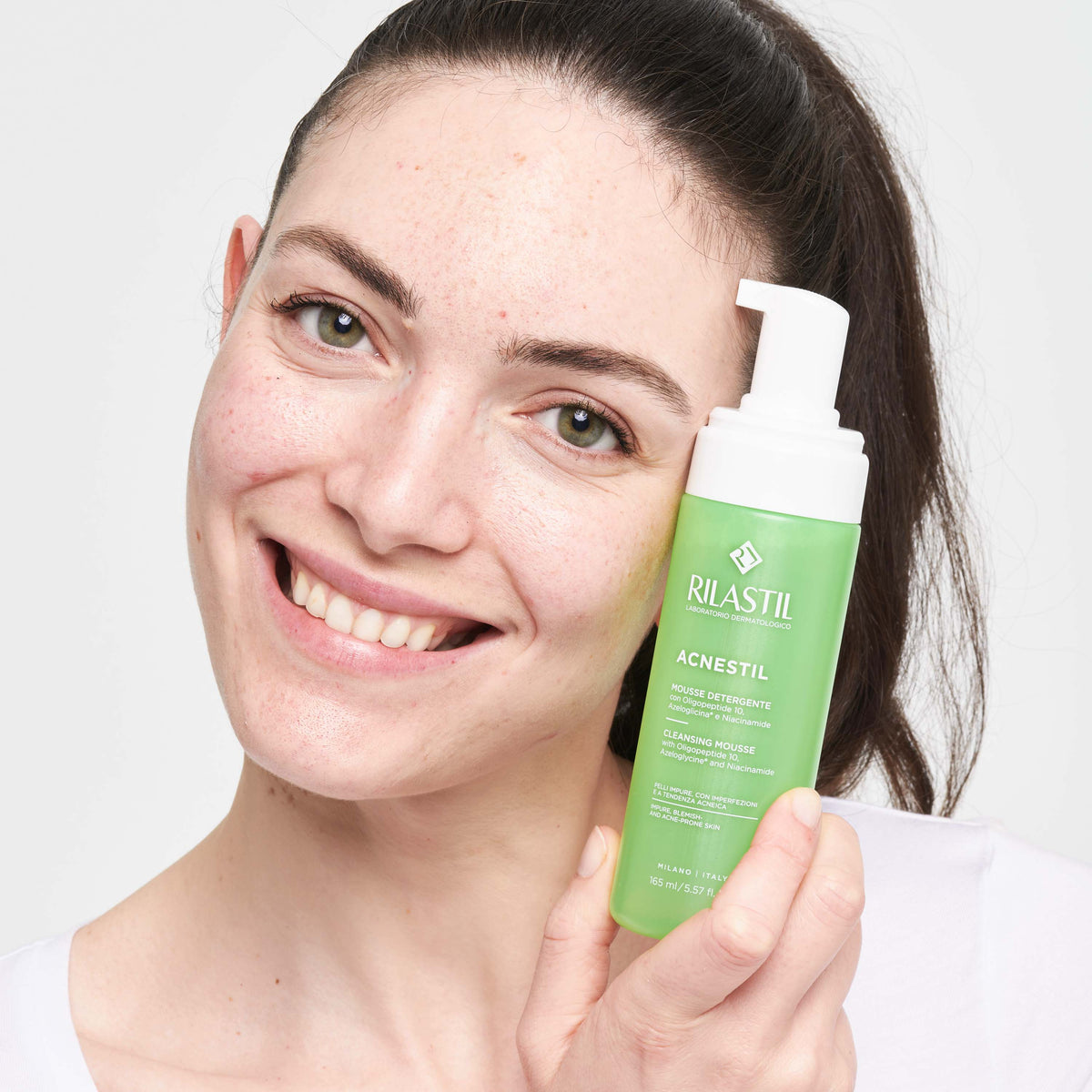 ACNESTYL
MOUSSE NETTOYANTE