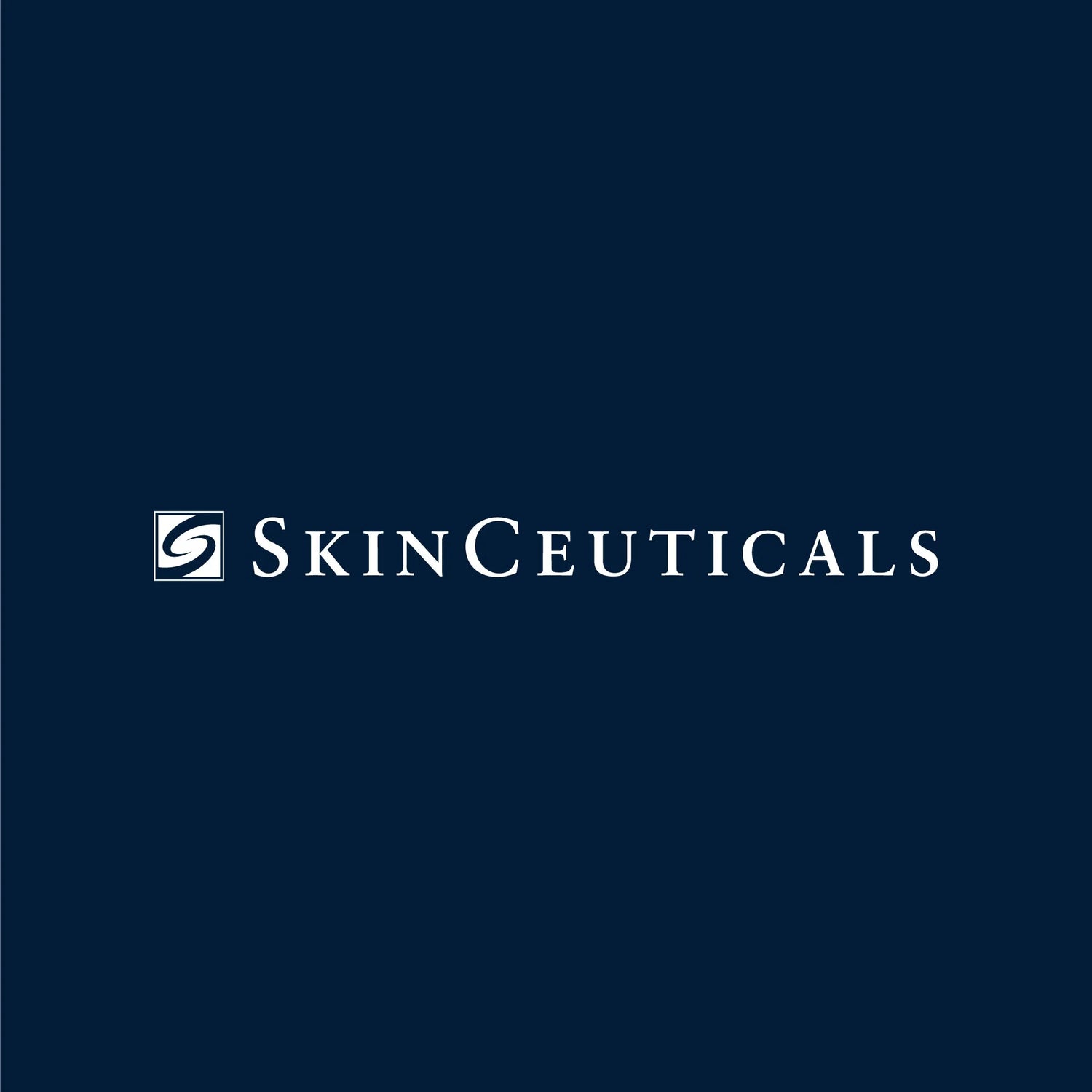 Logo SkinCeuticals su sfondo blu, cosmetici e dermocosmesi skincare professionale.