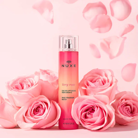 Acqua profumata alla rosa