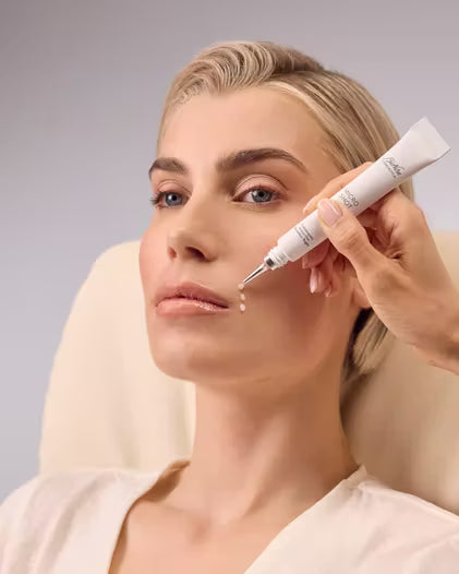 Bionike COSMECEUTICAL MICRO SHOT Trattamento Riempitivo Rughe 15 ml