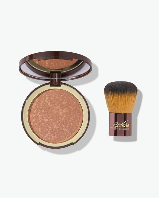 DEFENCE COLOR
Bronze Kit Maxi Terra Compatta Pennello Kabuki