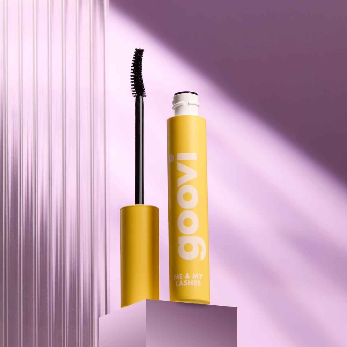 MASCARA
Me & My Lashes