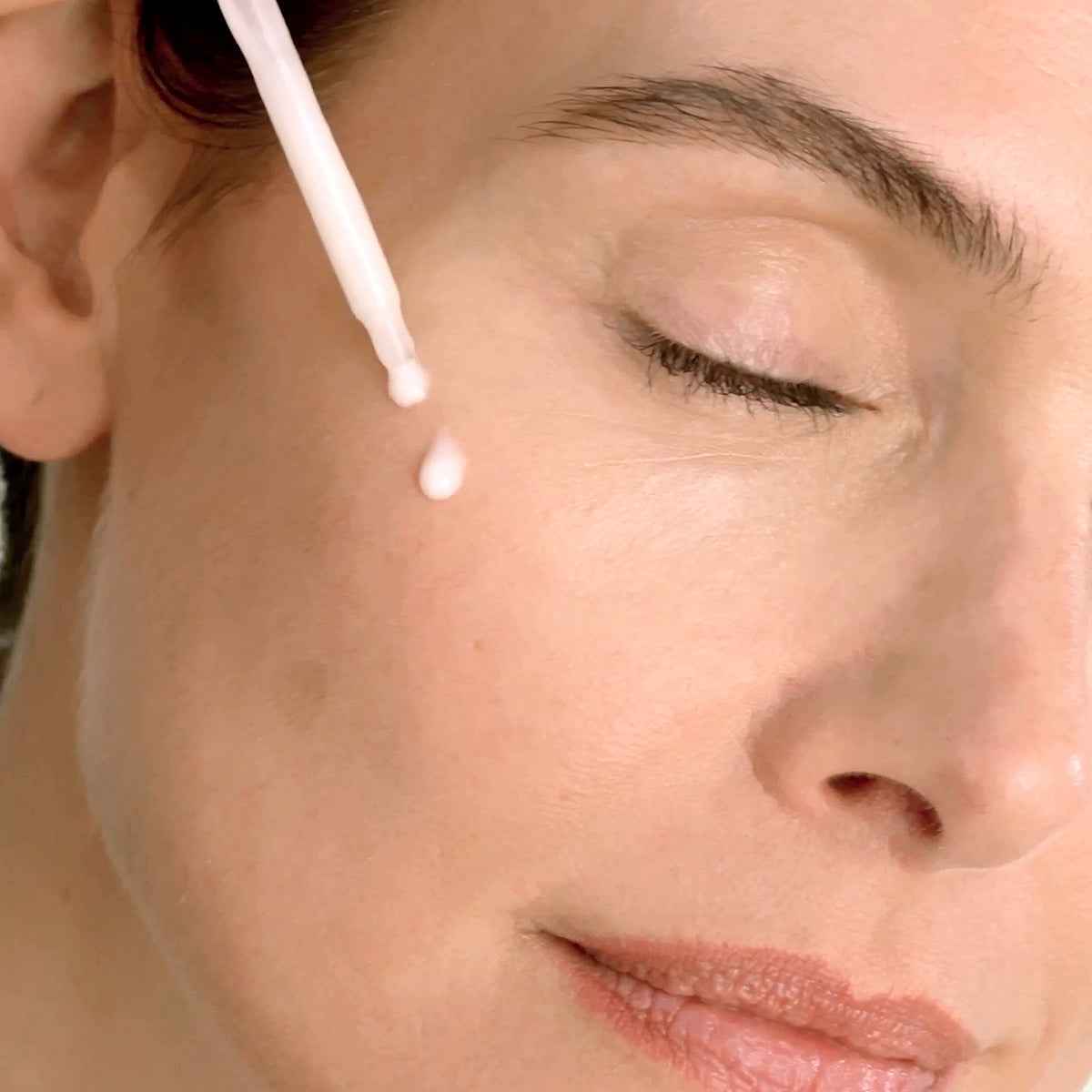 nuxuriance ultra
Il Siero anti-età correzione macchie