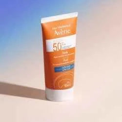 Avène Solare Fluido Viso SPF 50+ Ultra-Leggero 50 Ml