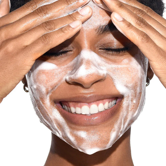 SPUMONE Detergente viso schiumogeno delicato